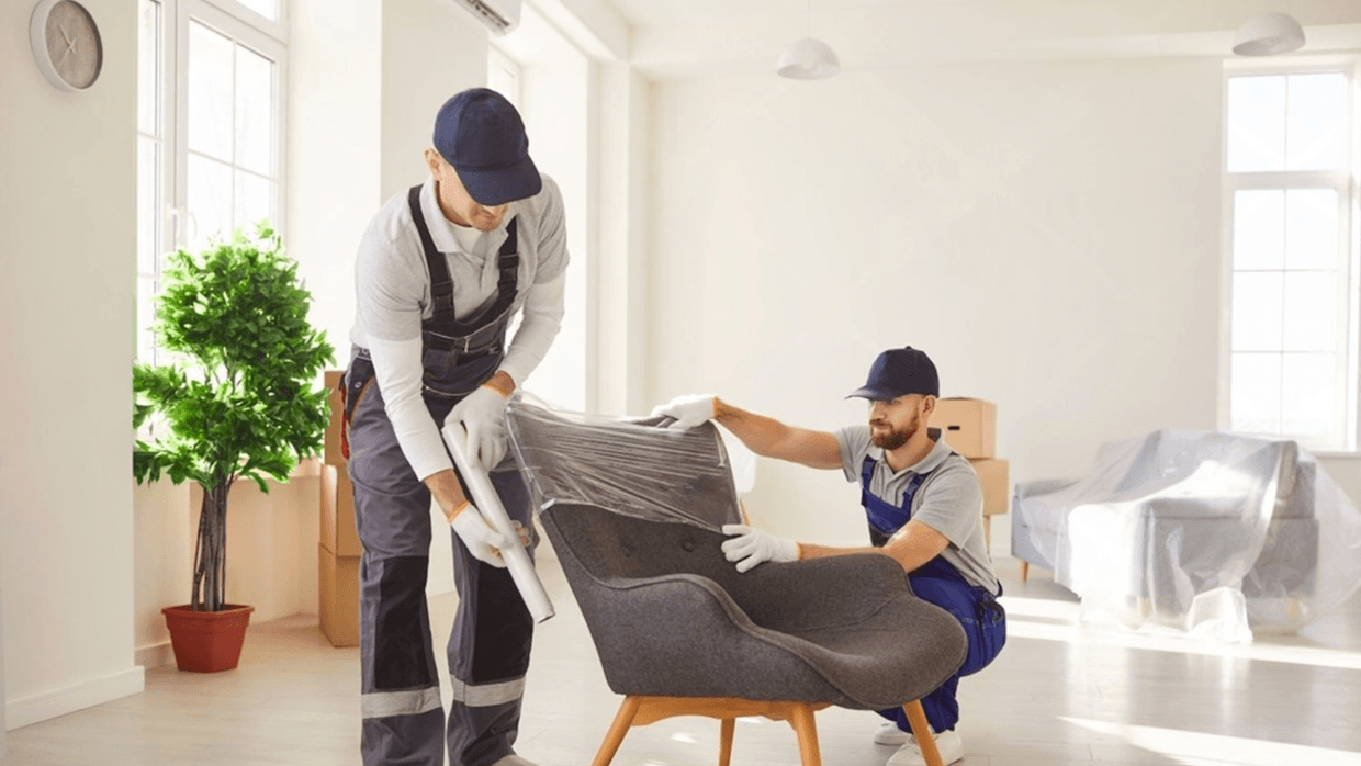 Packing and unpacking services in Hamilton with careful packing and organized moving support